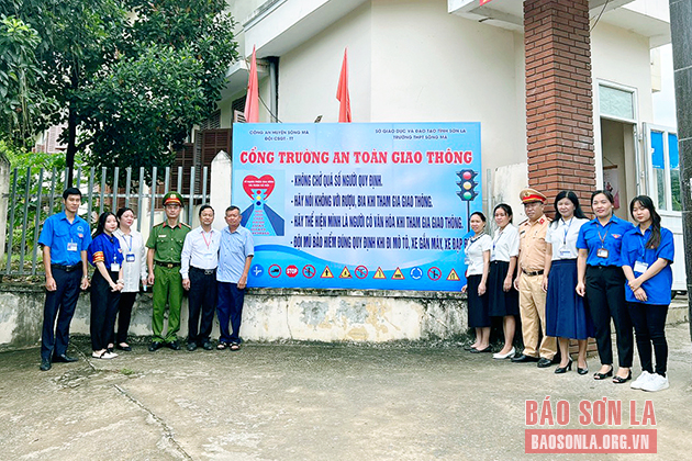 Trường Mầm non Đồng Bẩm thực hiện mô hình Cổng trường an toàn giao thông