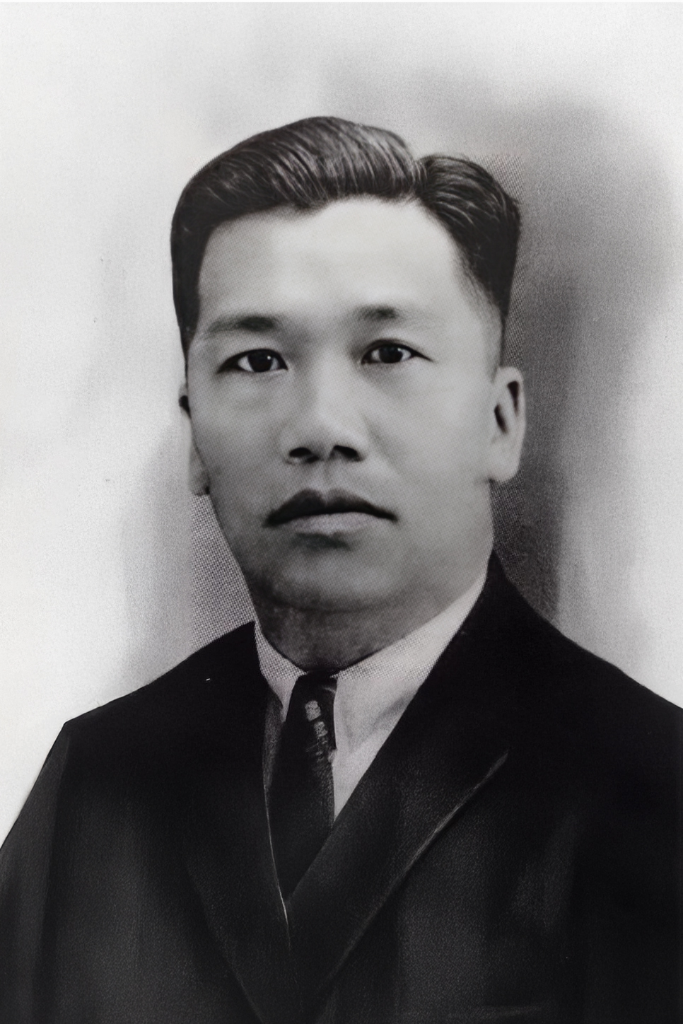 CẦM VĂN DUNG