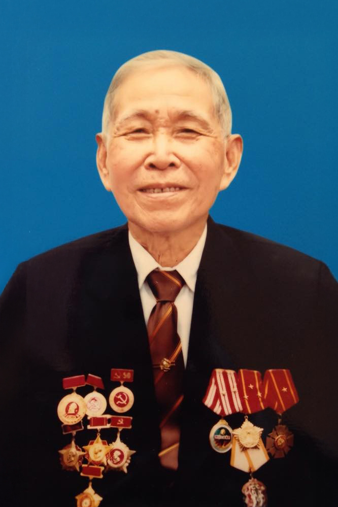 HOÀNG NÓ (CẦM VĂN LƯỜNG)