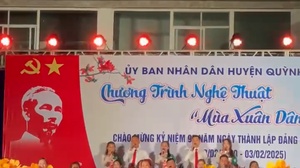 Sôi nổi chương trình nghệ thuật “Mùa xuân dâng Đảng” 