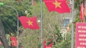 Treo cờ Tổ quốc đúng cách