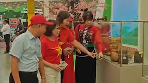 "Sơn La - Dấu ấn lịch sử, sắc màu văn hóa và khát vọng phát triển"