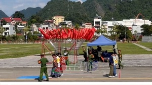 Tổ liên gia tranh tài nội dung chữa cháy, cứu người, di chuyển tài sản