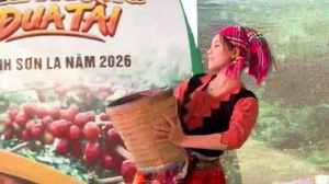 Tiết mục múa - Được mùa mới tại Khai mạc Hội thi “Nhà nông đua tài”