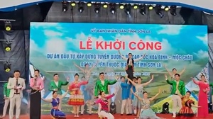 Chương trình nghệ thuật “Bừng sáng Sơn La”
