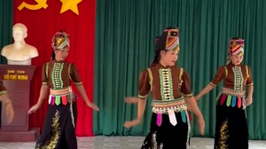 Nét đẹp điệu múa truyền thống dân tộc La Ha