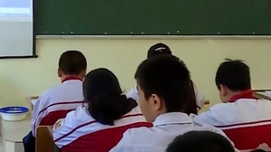 Quy định mới về dạy và học bằng tiếng nước ngoài 
