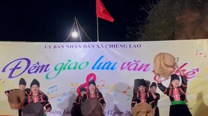 Ấn tượng tiết mục múa Suối gọi tả cay