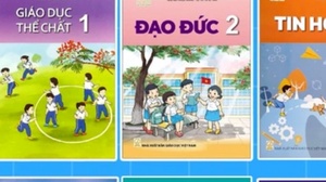 Năm học 2026-2027 cả nước dùng chung một bộ sách giáo khoa tiến tới miễn phí sách giáo khoa