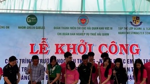 Gần 1 tỷ đồng xây dựng trường học, chiếu sáng đường biên Yên Sơn