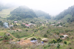 Về “miền quê đáng sống” Pa Phách