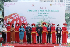 Tuần lễ nông sản và thực phẩm an toàn tỉnh Sơn La tại Big C – Thăng Long