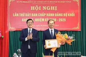 Hội nghị lần thứ bảy, Ban Chấp hành Đảng bộ Khối CCQ và DN tỉnh