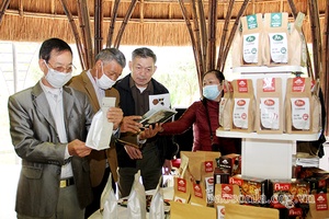 Gặp mặt Hội đồng nghiệp những người làm cà phê Sơn La