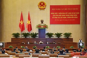 Quyết tâm chính trị, hành động ngang tầm trong xây dựng, chỉnh đốn Đảng