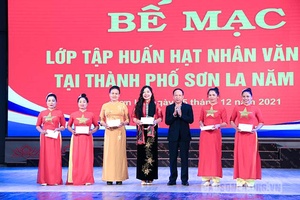 Bế mạc lớp tập huấn hạt nhân văn nghệ Thành phố năm 2021