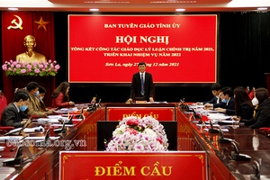 Nâng cao chất lượng công tác giáo dục lý luận chính trị