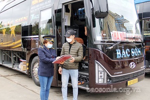 Đảm bảo vận tải hành khách gắn với phòng, chống dịch Covid-19