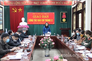 Hội nghị giao ban công tác báo chí tháng 12