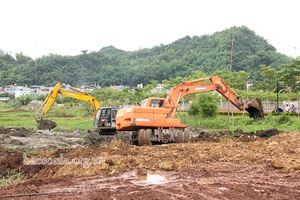 Đẩy nhanh tiến độ triển khai dự án khu đô thị bản Buổn, bản Mé