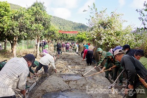 Hành quân bảo vệ biên giới mùa khô kết hợp công tác dân vận 