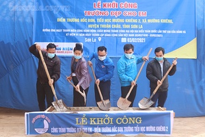 Khởi công “Trường đẹp cho em” tại xã Mường Khiêng