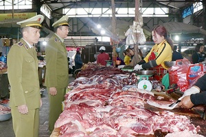 Giá thịt lợn dịp giáp Tết giữ mức ổn định