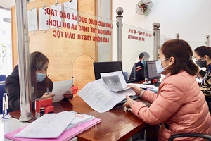 Đo sự hài lòng của người dân bằng tâm, trách nhiệm của công chức “một cửa”