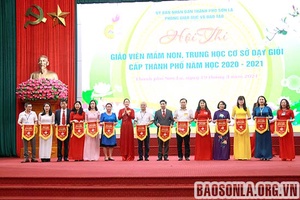 97 giáo viên tham gia Hội thi giáo viên mầm non, THCS dạy giỏi cấp Thành phố năm học 2020-2021 