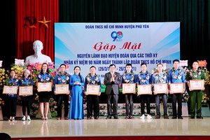 Huyện Đoàn Phù Yên: Gặp mặt kỷ niệm 90 năm Ngày thành lập Đoàn TNCS Hồ Chí Minh