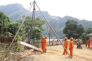 Thu hút các nguồn lực cho phát triển KT-XH khu vực biên giới