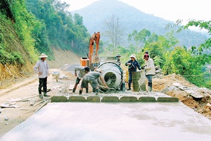 Thêm lực cho đồng bào dân tộc thiểu số thoát nghèo