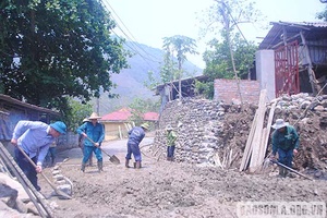 Lan tỏa phong trào hiến đất làm đường ở Chiềng Hoa