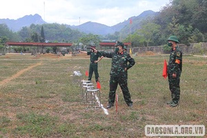 Quân khu 2 kiểm tra công tác huấn luyện tại Bộ CHQS tỉnh