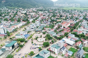 Mở rộng thị trấn Phù Yên