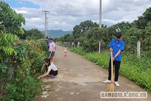 Phong trào hiến đất làm đường ở Chiềng Khương