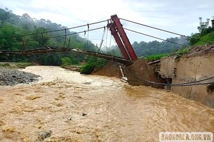 Khẩn trương, chủ động ứng phó mưa lũ