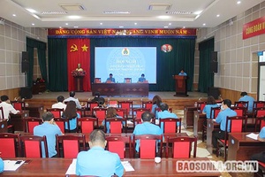 Bảo vệ quyền, lợi ích, chăm lo đời sống người lao động