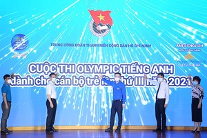 Olympic tiếng Anh cho cán bộ trẻ lần đầu thi đối kháng mỗi ngày