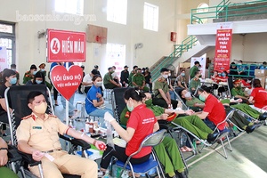 Hành trình đỏ Sơn La - Ngàn trái tim hồng