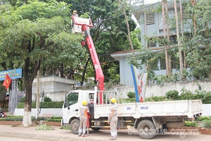 An toàn lưới điện trong mùa mưa lũ