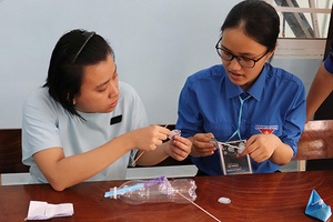 San sẻ khó khăn với nạn nhân chất độc da cam