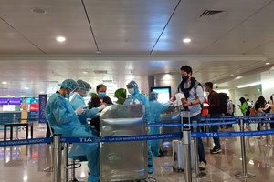 Bộ Ngoại giao thông tin về quy định nhập cảnh với người tiêm đủ liều vaccine Covid-19