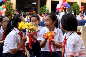 Có thể lùi thời điểm bắt đầu năm học ở những nơi dịch bệnh phức tạp