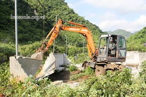 Cưỡng chế thu hồi đất thực hiện dự án tuyến đường tránh Thành phố