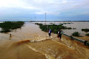 Trung Bộ mưa lớn, vùng núi đề phòng lũ quét và sạt lở đất