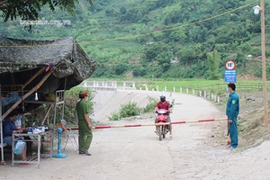 Phiêng Ban xây dựng “pháo đài” chống dịch vững chắc