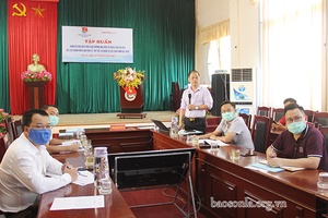 Tập huấn đăng ký giao dịch trên sàn thương mại điện tử