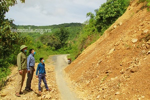 Sớm sửa chữa, nâng cấp tuyến đường liên xã Mường Trai - Chiềng Lao - Nậm Giôn