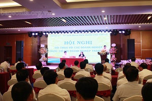 Đối thoại với Chi hội doanh nghiệp Thành phố